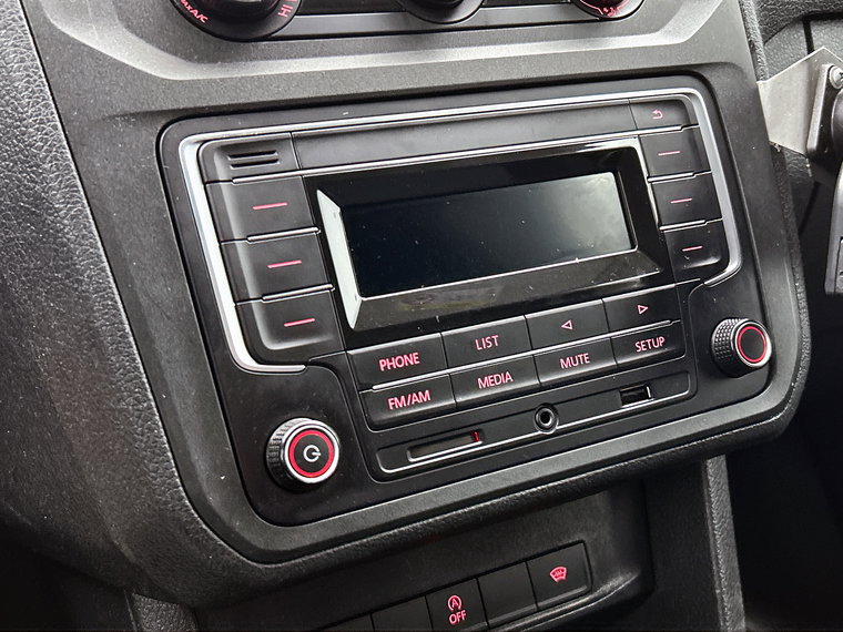 Vehicle Image 24