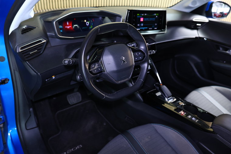 Vehicle Image 33