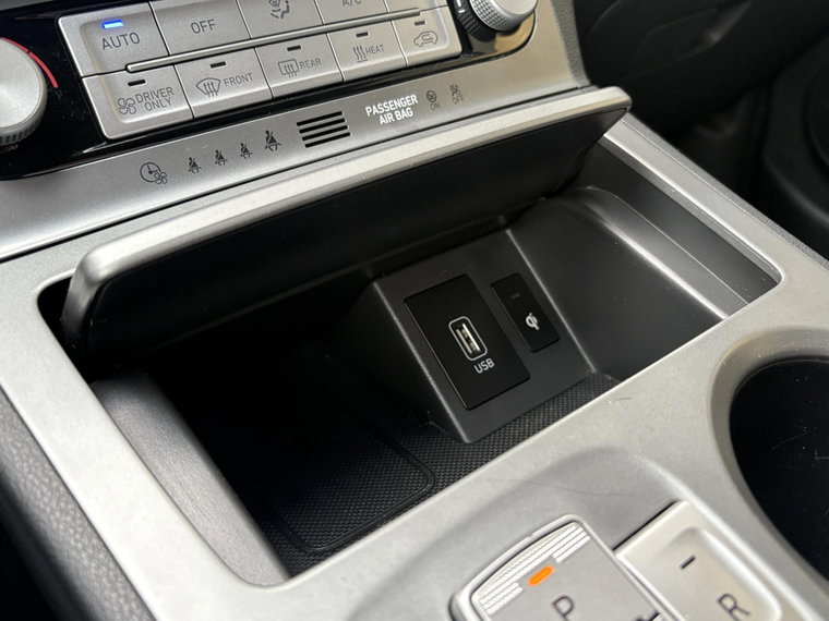 Vehicle Image 37