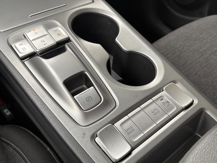 Vehicle Image 38
