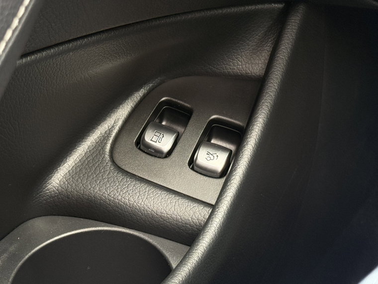 Vehicle Image 46