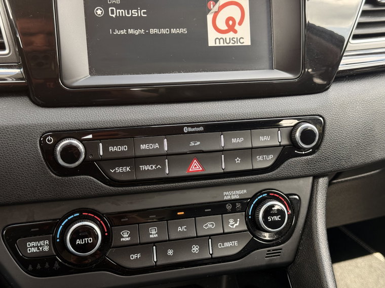 Vehicle Image 29