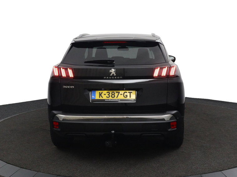 Vehicle Image 42