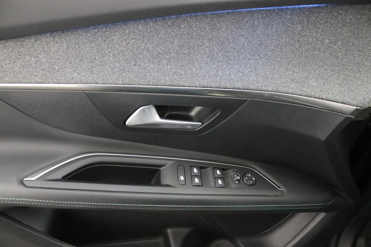 Vehicle Image 47