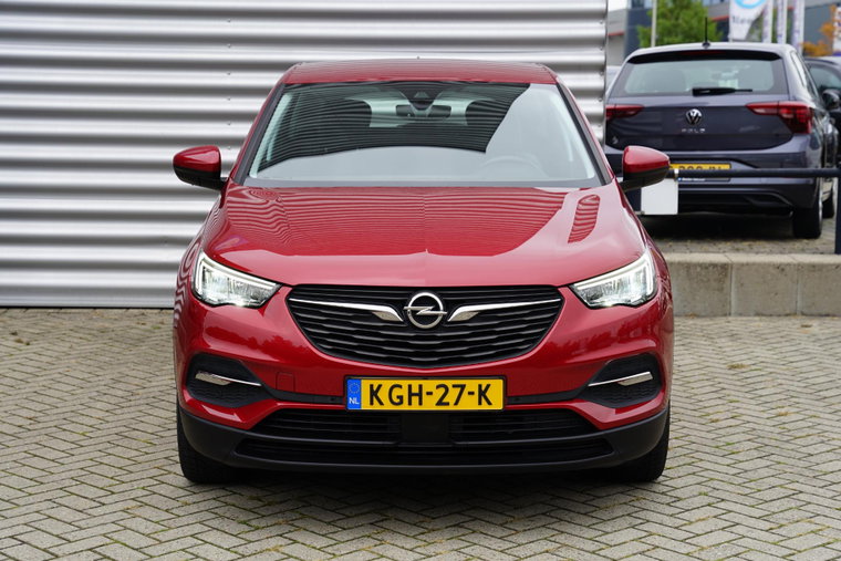 Vehicle Image 8