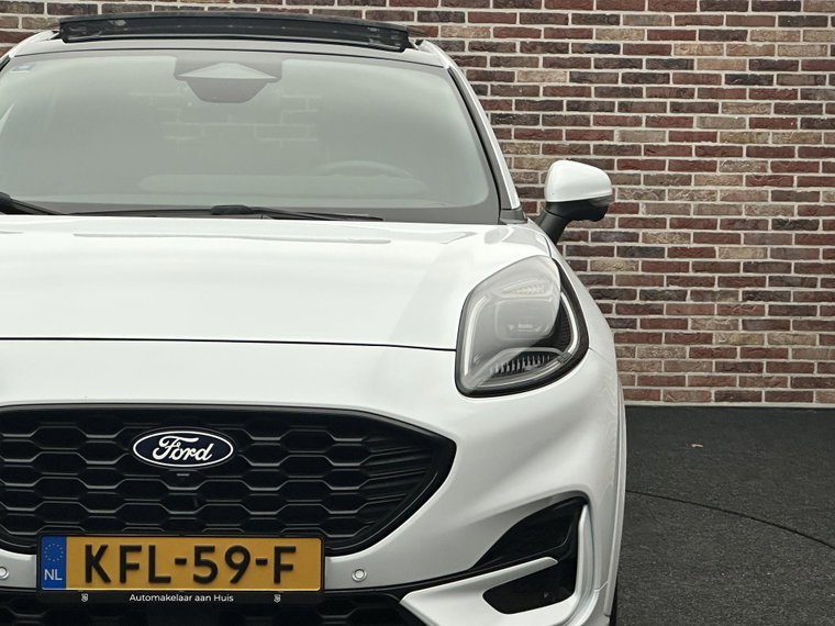 Vehicle Image 32