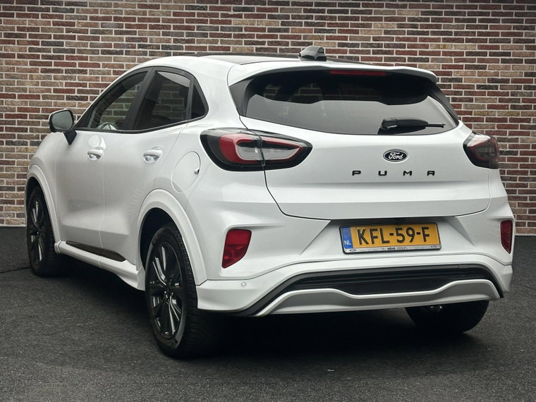 Vehicle Image 33