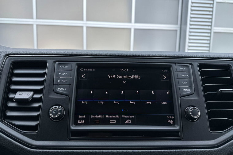 Vehicle Image 26