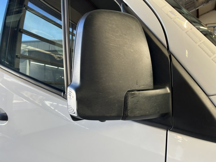 Vehicle Image 48