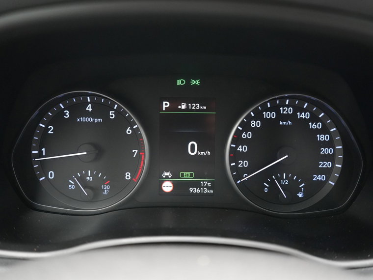 Vehicle Image 40