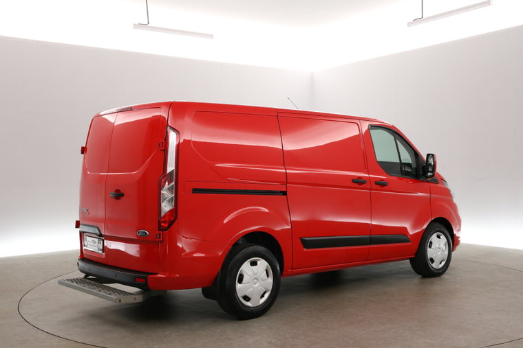 Vehicle Image 28
