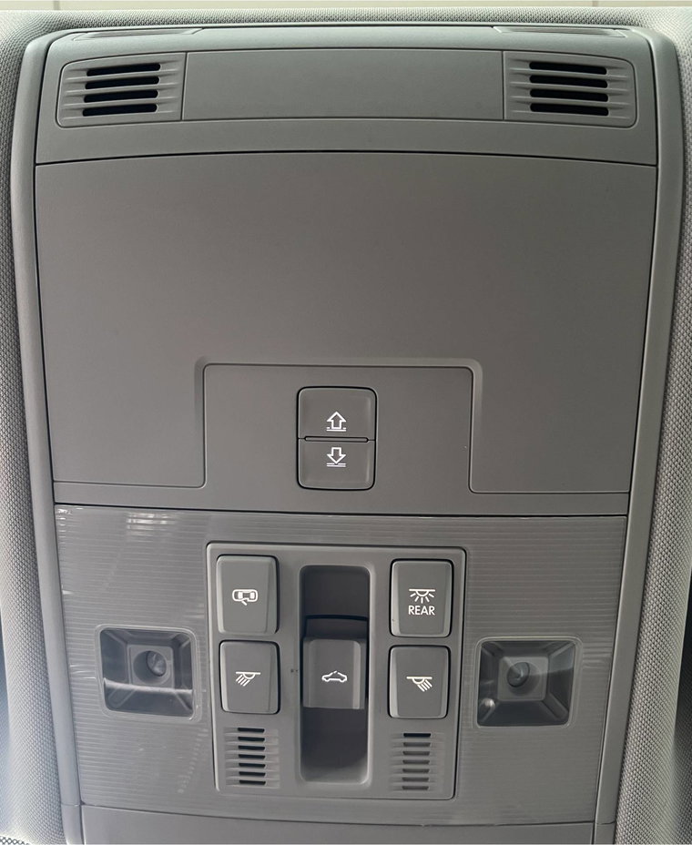 Vehicle Image 37