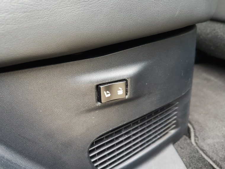 Vehicle Image 41