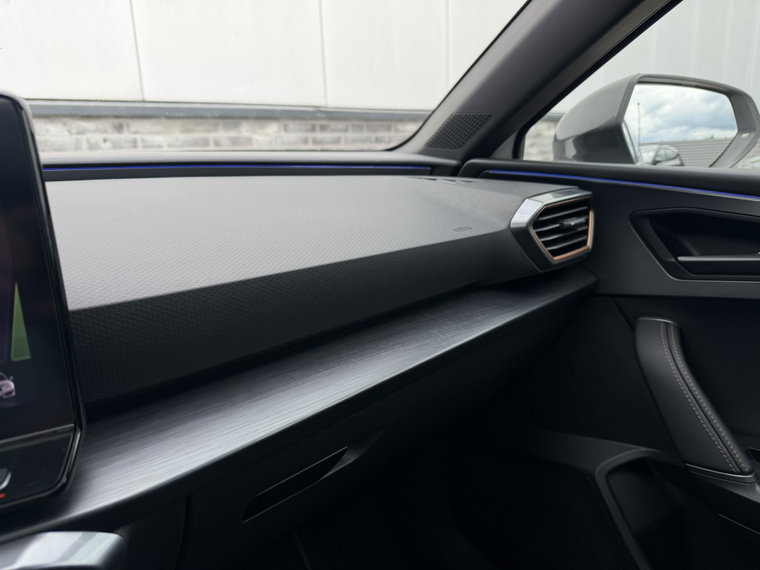 Vehicle Image 37