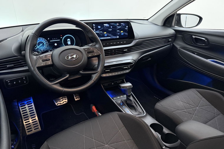 Vehicle Image 18