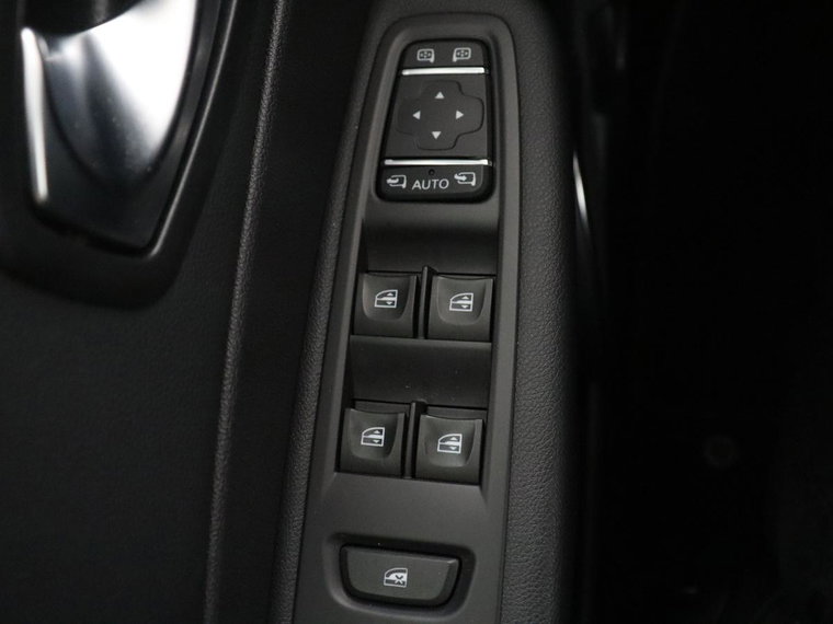 Vehicle Image 29