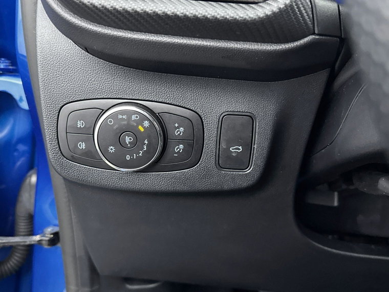 Vehicle Image 26