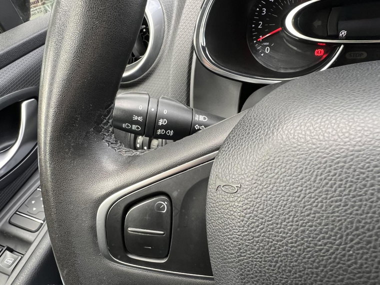 Vehicle Image 37