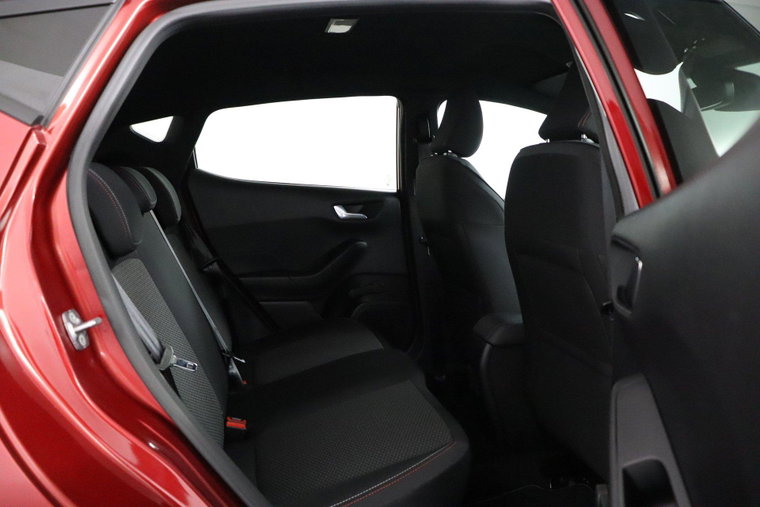 Vehicle Image 37
