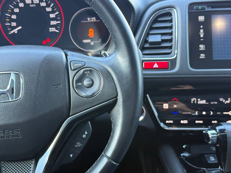 Vehicle Image 23