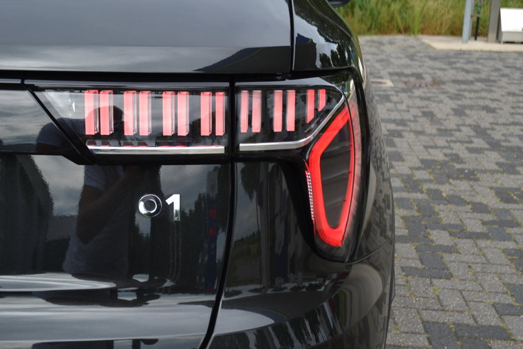 Vehicle Image 22