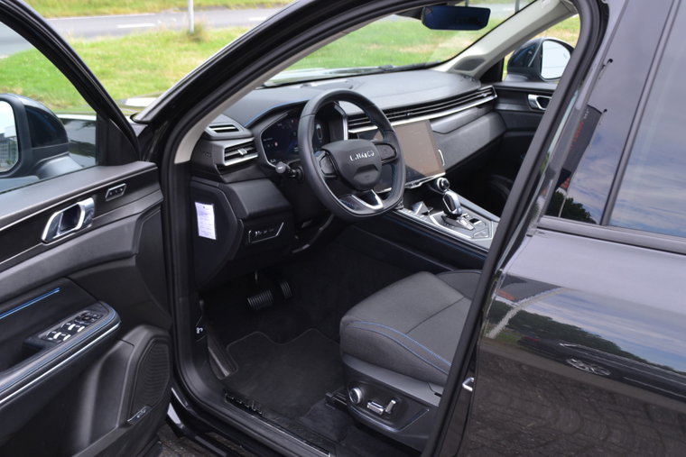 Vehicle Image 9