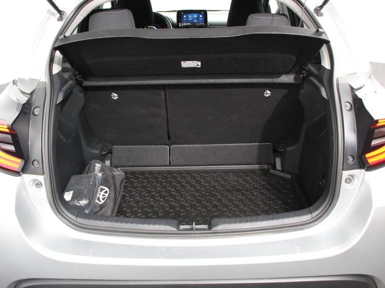 Vehicle Image 31