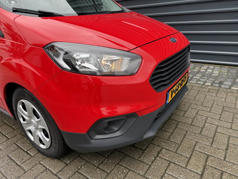 Vehicle Image 24