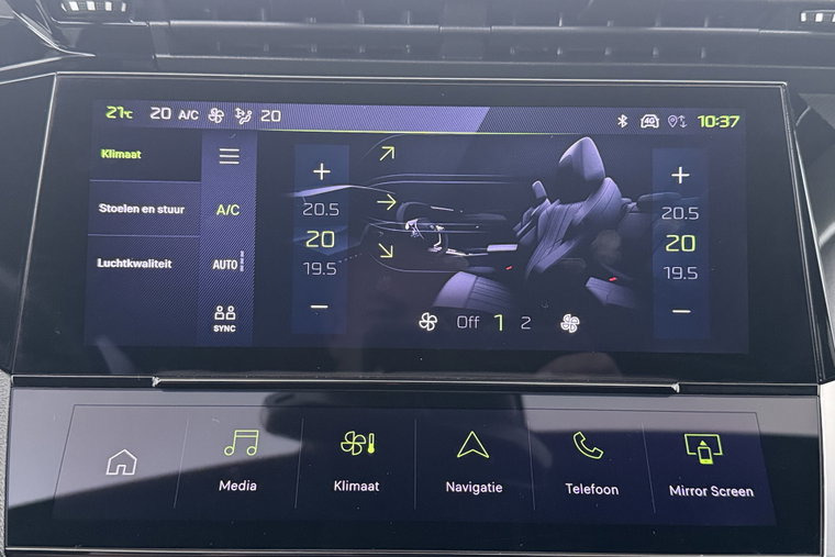 Vehicle Image 32