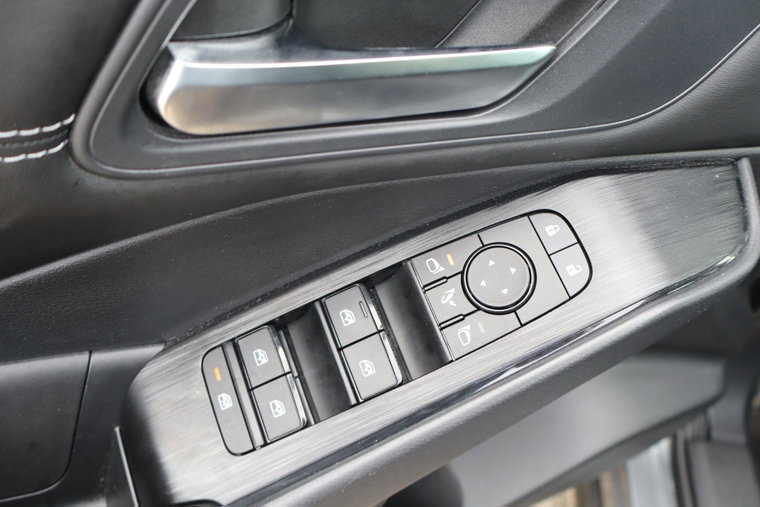 Vehicle Image 20