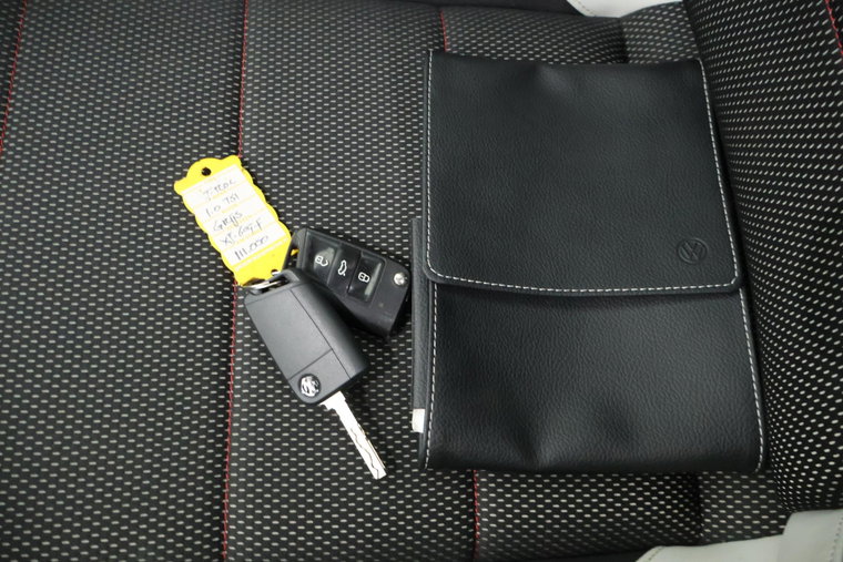 Vehicle Image 41