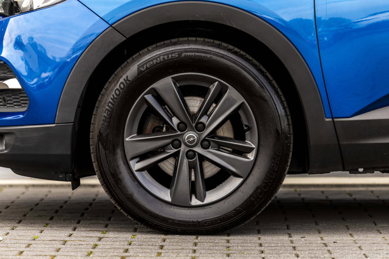 Vehicle Image 20