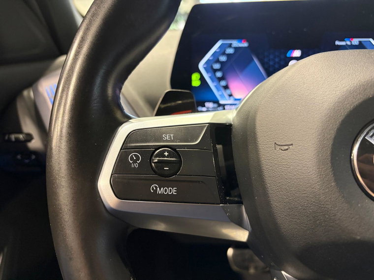 Vehicle Image 39