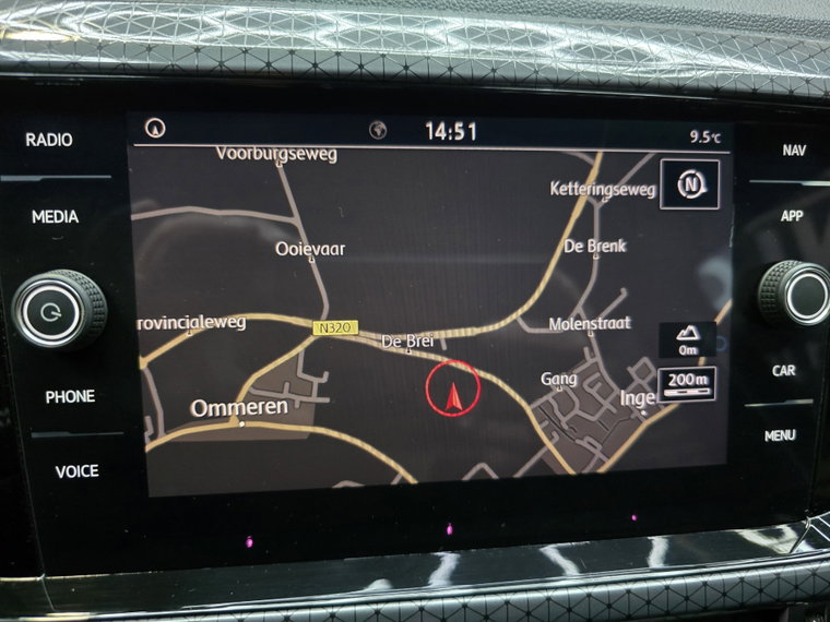 Vehicle Image 14