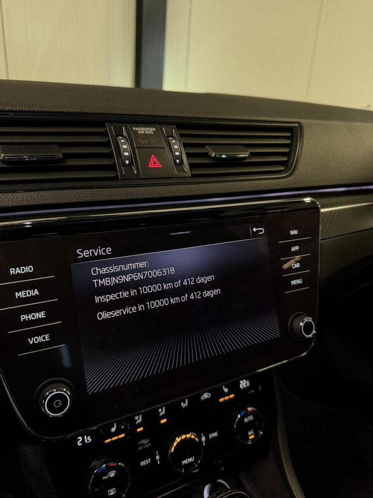 Vehicle Image 44