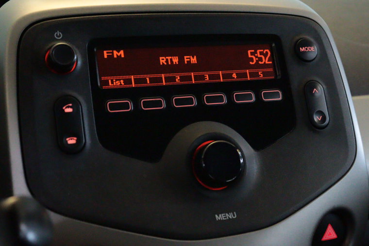 Vehicle Image 8