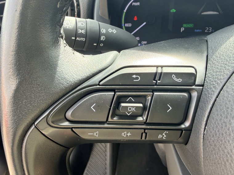 Vehicle Image 21