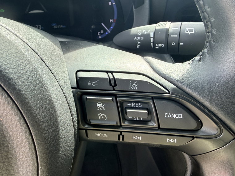 Vehicle Image 22