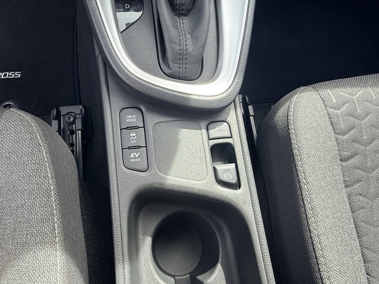 Vehicle Image 28