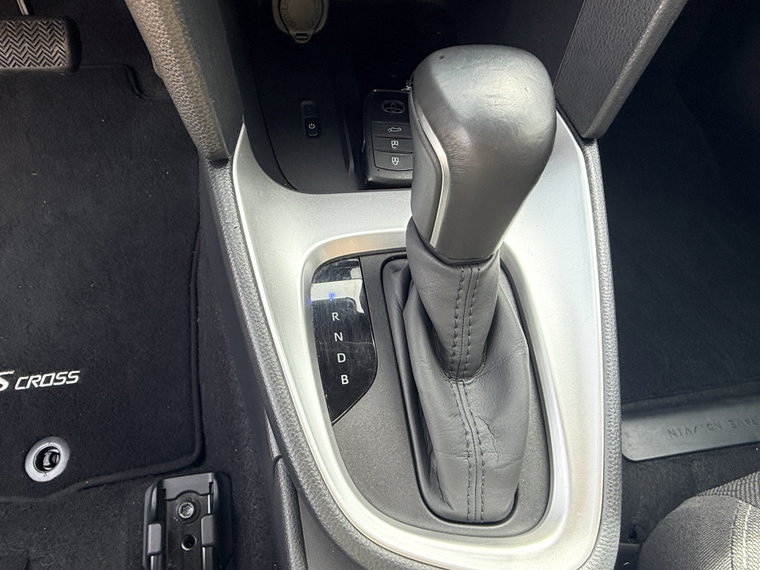 Vehicle Image 29