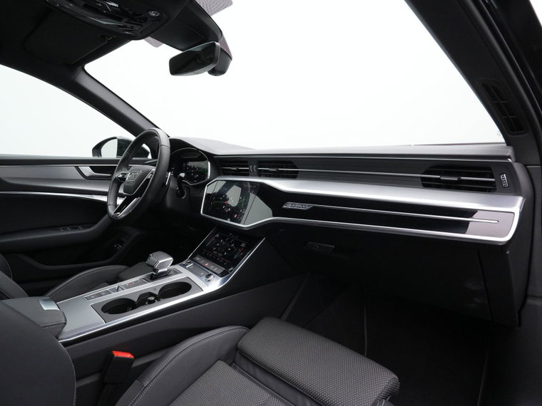 Vehicle Image 37