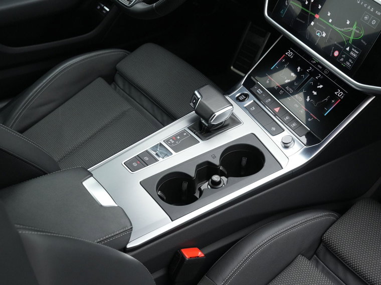 Vehicle Image 38