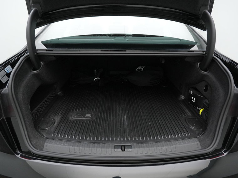 Vehicle Image 40