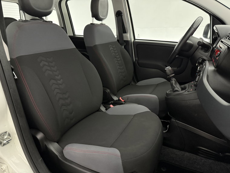 Vehicle Image 16