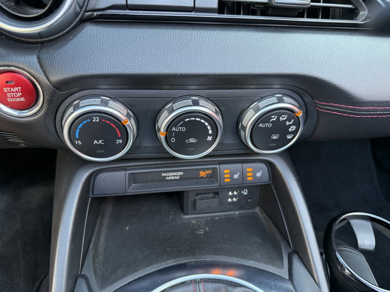 Vehicle Image 28
