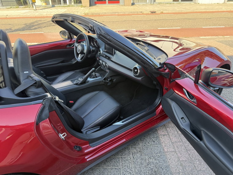Vehicle Image 40
