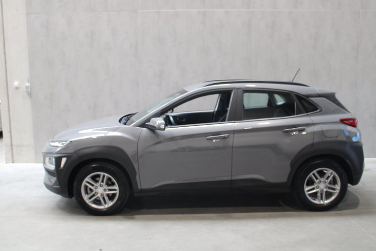 Vehicle Image 6