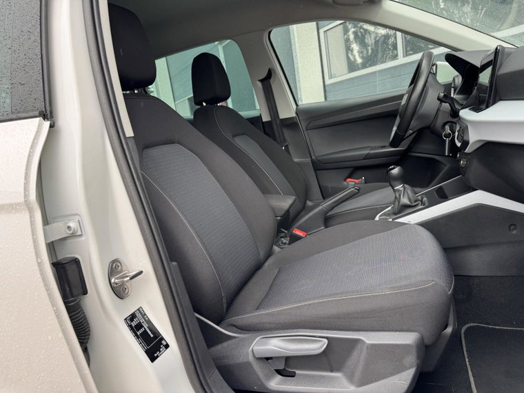 Vehicle Image 20