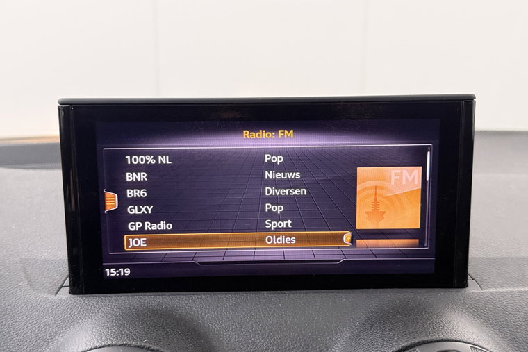Vehicle Image 22