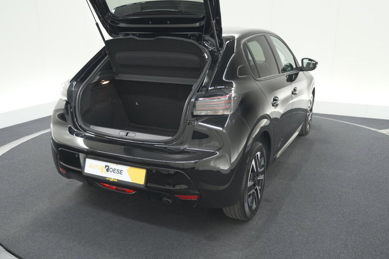 Vehicle Image 53